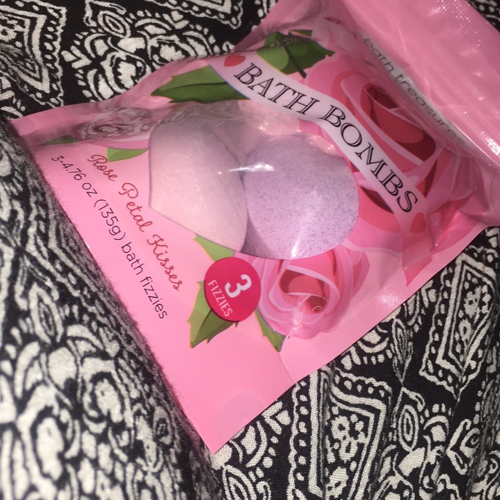 Free gift with purchase 💕